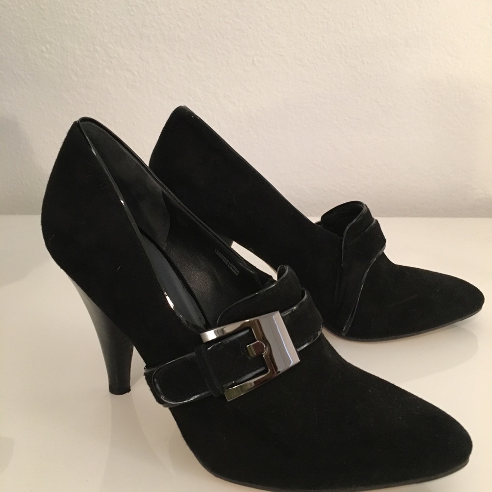 Via Spiga black suede pumps